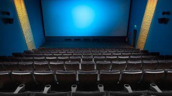 Las salas de cine se mantendrás cerradas por 15 días.