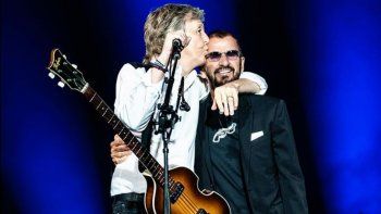cumbre beatle: paul mccartney y ringo starr volvieron a tocar juntos