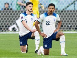 Los jugadores de Inglaterra se arrodillan antes de los partidos: el motivo