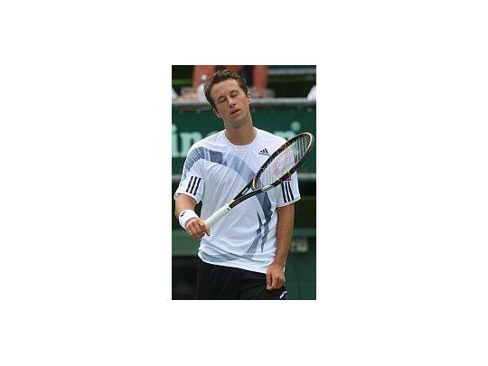 Kohlschreiber sufre un problema estomacal y no podrá jugar ante Argentina.