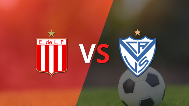 Ya juegan Estudiantes y Vélez en el estadio Único Madre de Ciudades