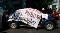 Fundó una millonaria empresa de publicidad móvil en CDMX, estafó a miles de personas y fue condenado a más de 2 mil años de prisión.