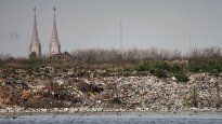 frenaron el saneamiento del basural mas grande del pais por reclamo de vecinos