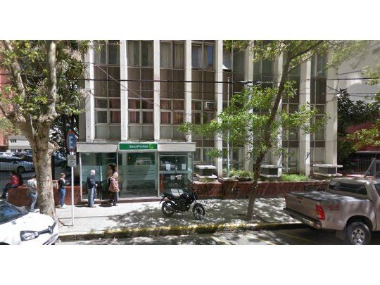 Amenazó de muerte a secretaria judicial en plena audiencia por una deuda de expensas