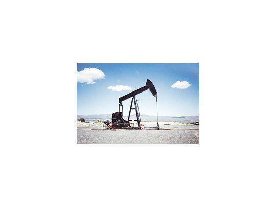 Siguen paralizadas las actividades de YPF en Santa Cruz y en Chubut.