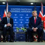 El británico Andy Burnham y Donald Trump tras la reunión bilateral.&nbsp;