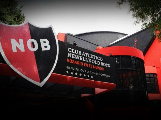 Newells tien una millonaria deuda.