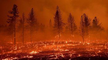 california sufre el mayor incendio del ano