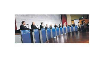 Once candidatos a gobernador expusieron ayer sus propuestas en un foro organizado por la Universidad Nacional de Córdoba a una semana de las elecciones.