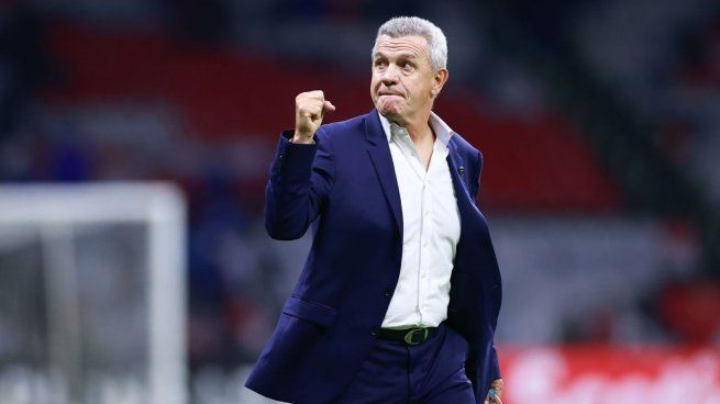 Con la conquista de la Copa de Oro en su edición 2025, Javier Aguirre se convirtió en el director técnico que más títulos ganó con México.