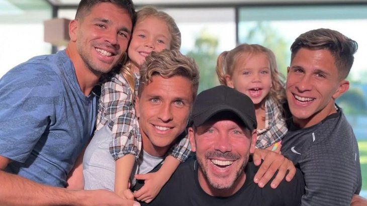 Exitoso como jugador y como DT, la historia del Cholo Simeone. Exitoso como jugador y como DT, la historia del Cholo Simeone.