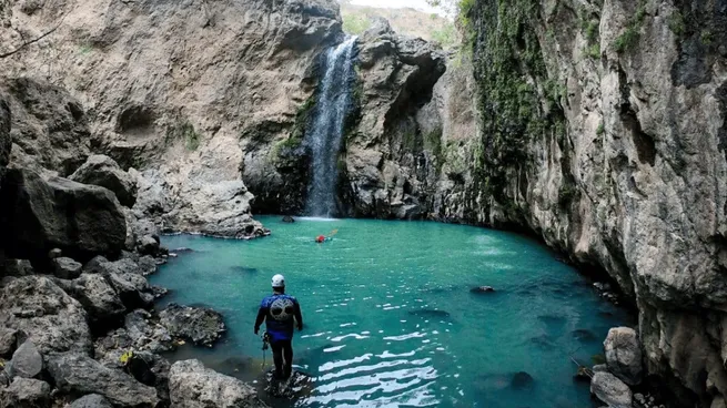 ca--n_de_huaxtla_la_cascada_secreta_de_jalisco_que_desaf-a_a_los_aventureros_-1-.png_903948830