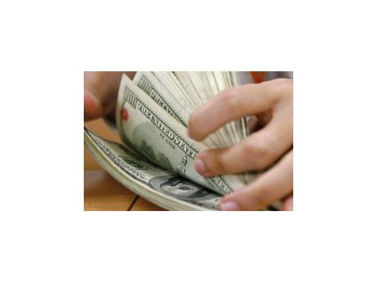 Dólar blue, calmo a $ 9,83. Suba del oro alivia reservas