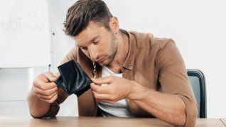 Lo que creyó que le cambiaría la vida para bien terminó siendo una pesadilla. Lo que creyó que le cambiaría la vida para bien terminó siendo una pesadilla.