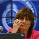 Patricia Bullrich cada vez más enfrentada a Manuel Adorni en La Libertad Avanza. Patricia Bullrich cada vez más enfrentada a Manuel Adorni en La Libertad Avanza.