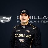 Checo Péerz y su nueva escudería Cadillac, fue nuevamete cuestionado por el francés Esteban Ocon, quien dijo que estarán en el fondo del pelotón. Checo Péerz y su nueva escudería Cadillac, fue nuevamete cuestionado por el francés Esteban Ocon, quien dijo que estarán en el fondo del pelotón.