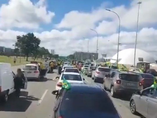 Caravana a favor de Bolsonaro