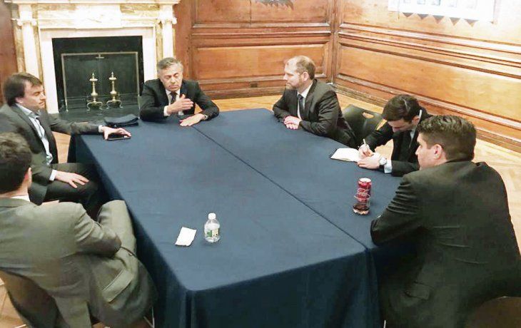 Agenda cargada. Alfredo Cornejo y el ministro de Gobierno, Lisandro Nieri, durante la visita cuyana a Estados Unidos. Nos reunimos con seis fondos y bancos de inversión, dijo Nieri.