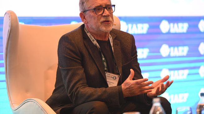 Como dice Melconian, nuestro programa es para 46 millones de personas, queremos reponer un equilibrio general, dijo Enrique Szewach.