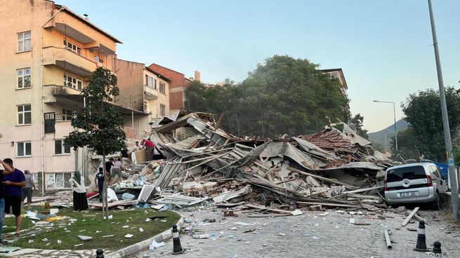 Un sismo de magnitud 6,1 sacudió Turquía.
