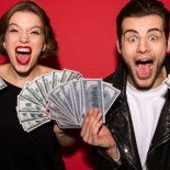 Lo que parecía su salvación terminó siendo la condena. Lo que parecía su salvación terminó siendo la condena.