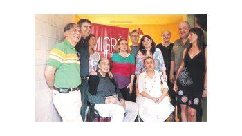 Juan Carlos Mesa (izq., sentado) fue el primer disertante en las Master Class organizadas por Migré, la flamante asociación que nuclea a más de 100 guionistas .