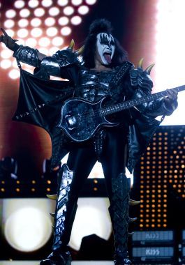 Kiss clásico en River: show ATP, espectacularidad y amor renovado  (foto 16)