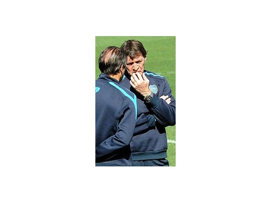 Para Falcioni, se viene lo más complicado.