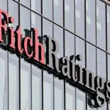Fitch Ratings elevó la calificación de la deuda argentina ante mejoras en el plan económico. Fitch Ratings elevó la calificación de la deuda argentina ante mejoras en el plan económico.