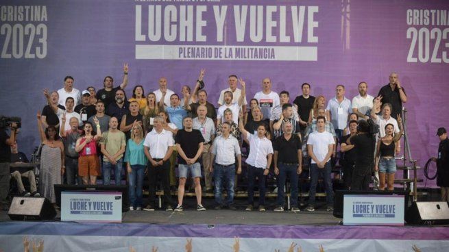 Plenario Avellaneda Dirigentes (1).jpeg