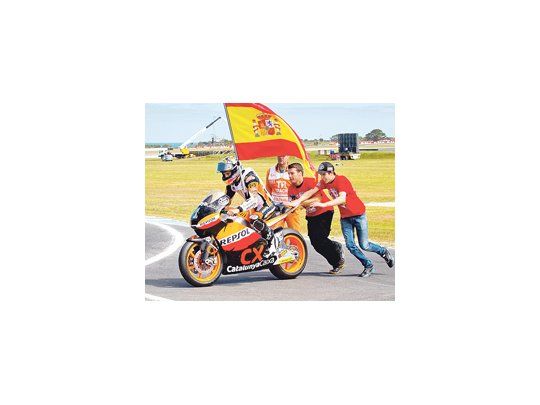 Marc Márquez, nuevo campeón del mundo piloto de Moto2 que el año próximo será oficial del Team Honda Repsol al cual esperamos ver y ovacionar en Termas de Río Hondo en 2013.