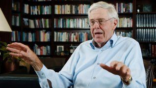 Charles Koch dona su dinero a causas sociales y principalmente a la educación. Charles Koch dona su dinero a causas sociales y principalmente a la educación.