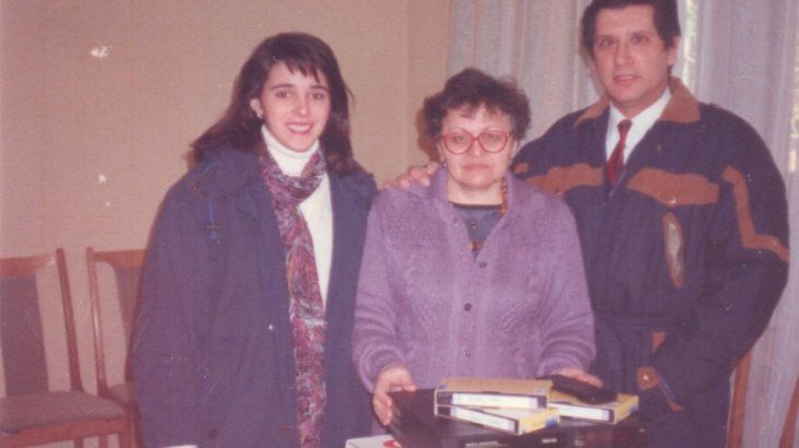 La familia Sosa acostumbraba regalar películas, pero no había dónde mirarlas. Así comenzaron a donar videocaseteras