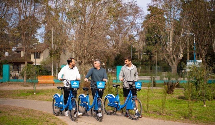 Para poder acceder a las Bicis Macro de Escobar, los vecinos deberán descargar la APP Escobar 360 en sus celulares. Para poder acceder a las Bicis Macro de Escobar, los vecinos deberán descargar la APP Escobar 360 en sus celulares.