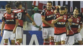 Flamengo ganó en Colombia y es finalista de la Copa Sudamericana.