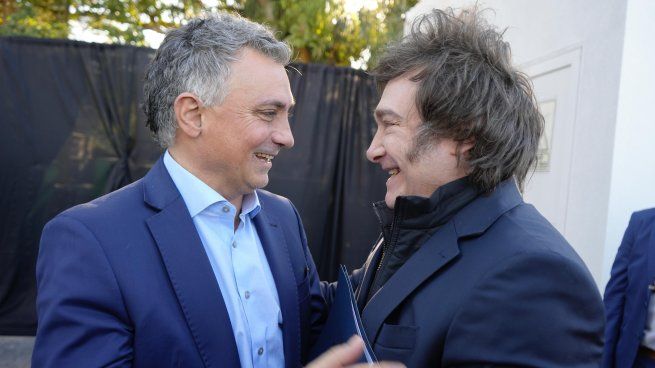 La mesa política de LLA en la provincia de Buenos Aires, a cargo de Sebastián Pareja, celebró la baja de retenciones de Javier Milei.