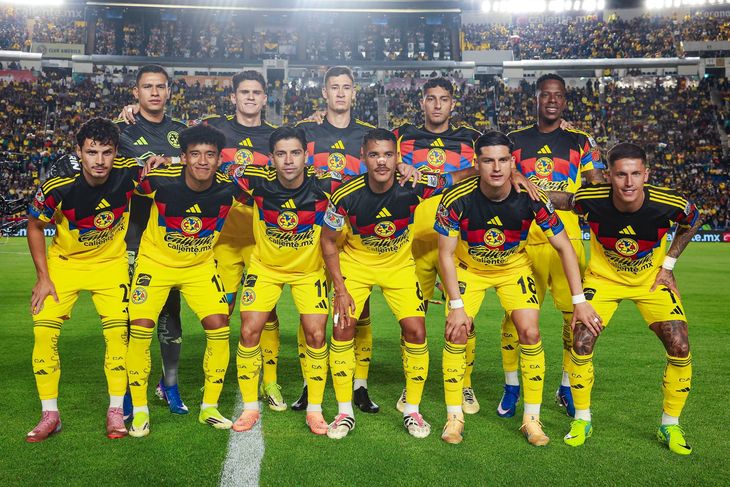 El Club Amárica está pasando por una crisis futbolística, pero a pesar del mal momento del equipo, la directiva continúa manteniendo la confianza en el trabajo del técnico André Jardine. El Club Amárica está pasando por una crisis futbolística, pero a pesar del mal momento del equipo, la directiva continúa manteniendo la confianza en el trabajo del técnico André Jardine.