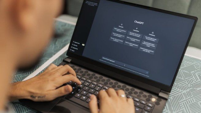 ChatGPT puede ser un buen aliado para estudiar.