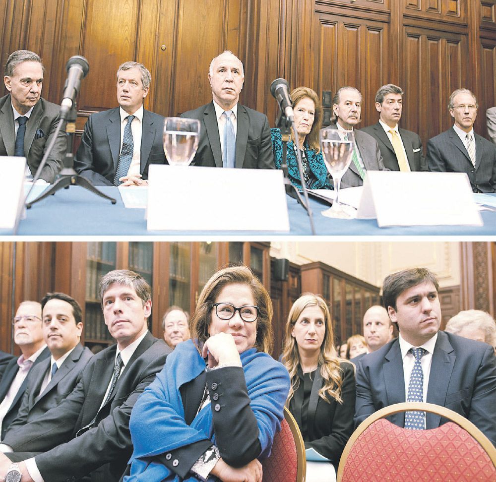 Apoyo. Miguel Pichetto y Emilio Monzó junto a Ricardo Lorenzetti, Elena Highton, Juan Carlos Maqueda, Horacio Rossati y Carlos Rosenkrantz. Graciela Camaño, Diego Bossio y Juan Manuel Abal Medina dieron el apoyo opositor.