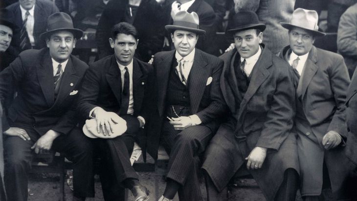 Horses, bets and love: the incredible story behind “Por una Cabeza”, Carlos Gardel’s tango