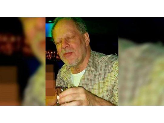 Stephen Paddock, de 64 años.