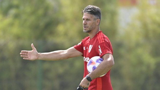 Martín Demichelis en un entrenamiento de River