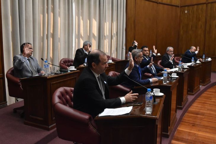 El proyecto fue aprobado por unanimidad por el Senado de San Luis. El proyecto fue aprobado por unanimidad por el Senado de San Luis.
