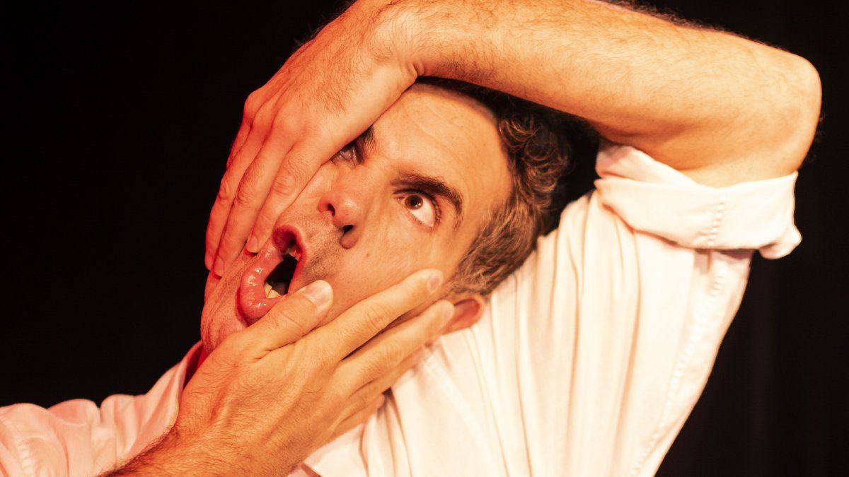The only tribute to Pavlovsky returns in his psychodramatist facet