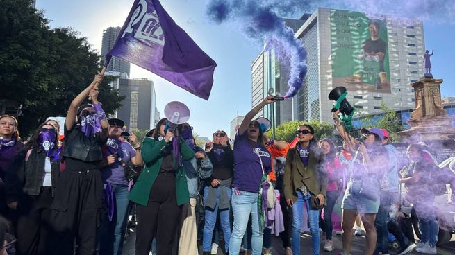 Nueva marcha del 25N en CDMX.