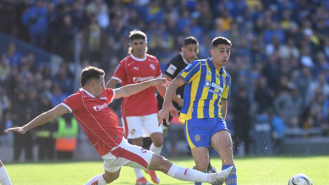 Rosario Central borró a Independiente y avanzó en el Apertura.