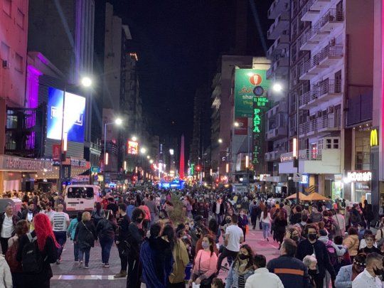 La celebración se centrará en la Avenida Corrientes, desde Cerrito hasta Callao, y se extenderá a San Telmo, Palermo, Villa Crespo, Colegiales y Villa Ortúzar.