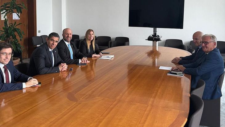 Con Tartaglia Policini se analizaron cuestiones sobre el crimen organizado y la necesidad de capacitación y a la actualización del marco normativo. Con Tartaglia Policini se analizaron cuestiones sobre el crimen organizado y la necesidad de capacitación y a la actualización del marco normativo.