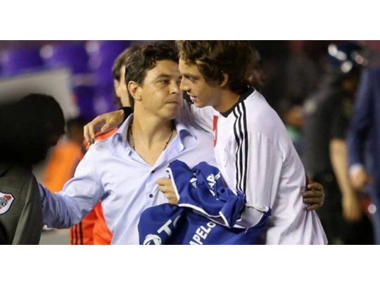 Gallardo haría debutar a su hijo Nahuel.