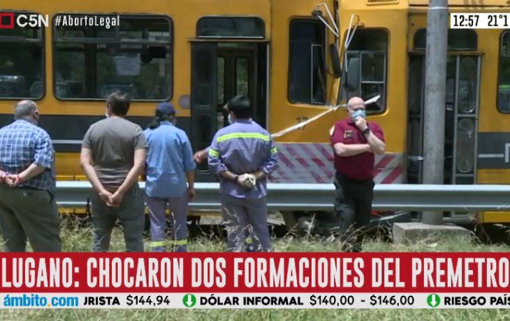 Dosformaciones del Premetro chocaron por causas que se investigan.